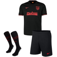 Атлетико Мадрид гостевая форма сезон 2019-2020 (футболка+шорты+гетры) Атлетико Мадрид гостевая форма сезон 2019-2020 (футболка+шорты+гетры)