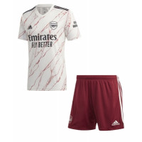 Арсенал гостевая форма 2020-2021 Арсенал гостевая форма 2020-2021